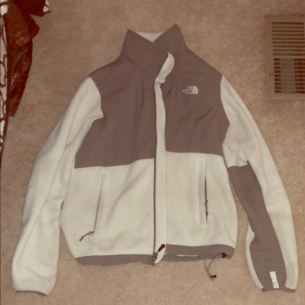 Women’s North Face Jacket